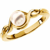 Infinity-Inspired Ring Mounting for Pearl